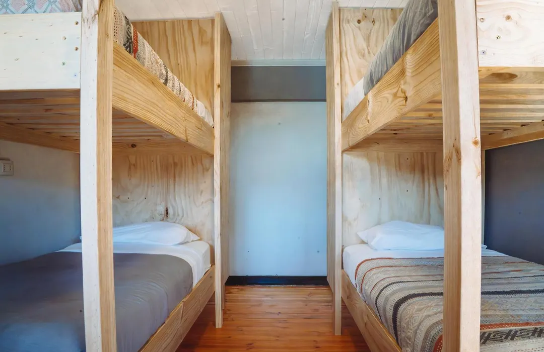 Lof Hostal-1